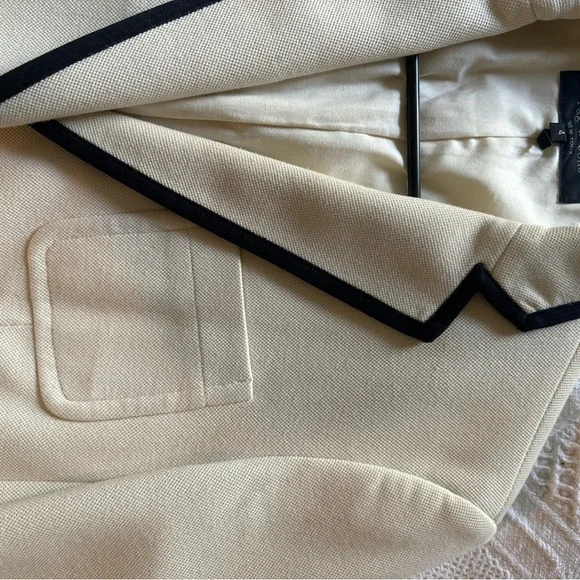 rag & bone Nancie Pique Blazer Size 4 in Marshmallow White w/ Black Trim - Picture 5 of 6